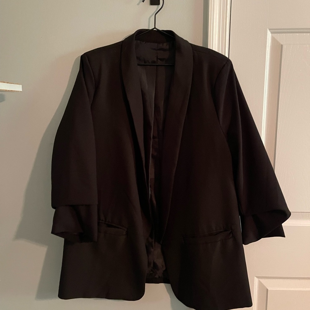Elegant Black Women's Blazer